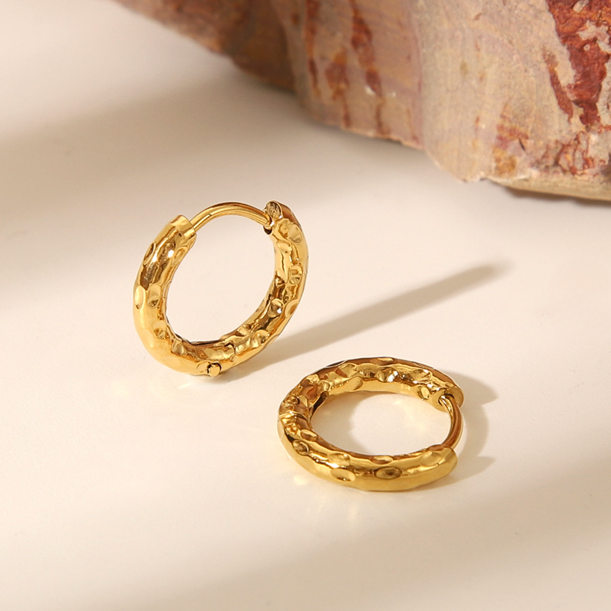 gold plated hammered hoops