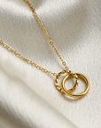 gouden ketting met cirkel