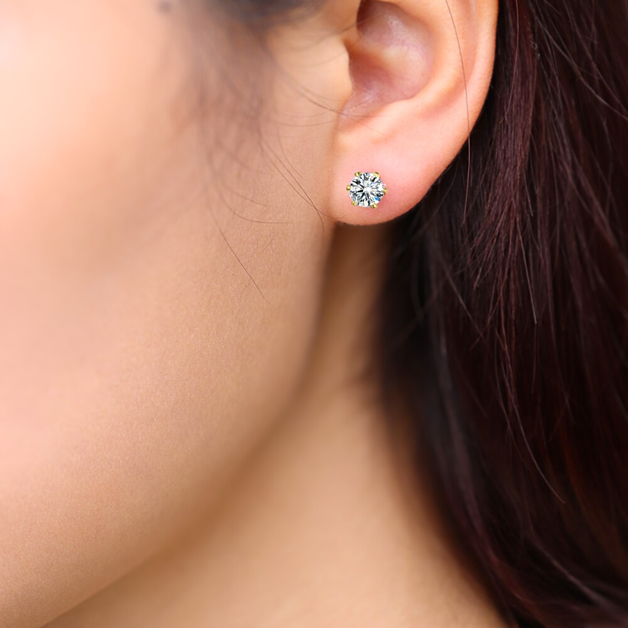 goudkleurige oorknopjes zirkonia