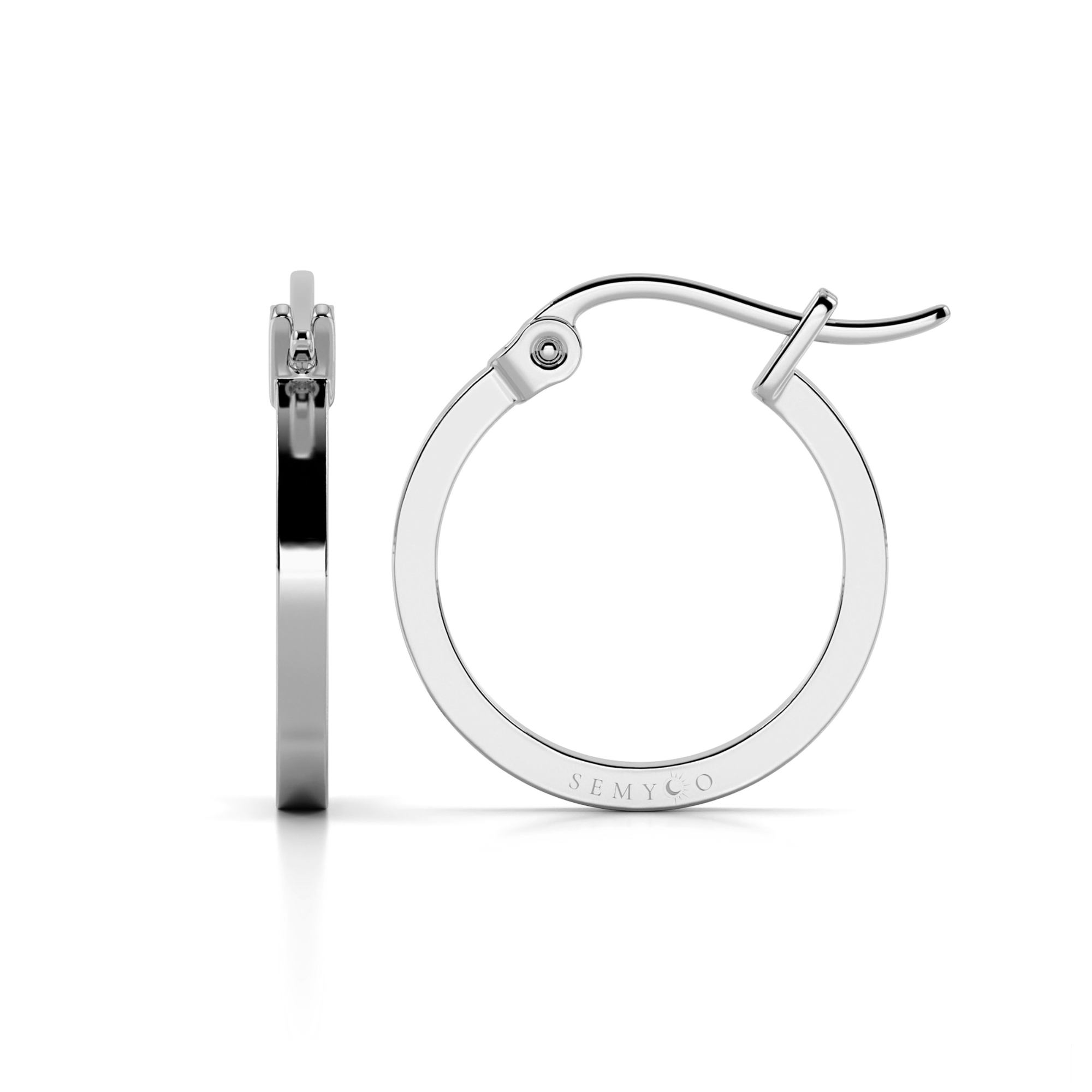 minimalistische oorbellen zilverkleurig